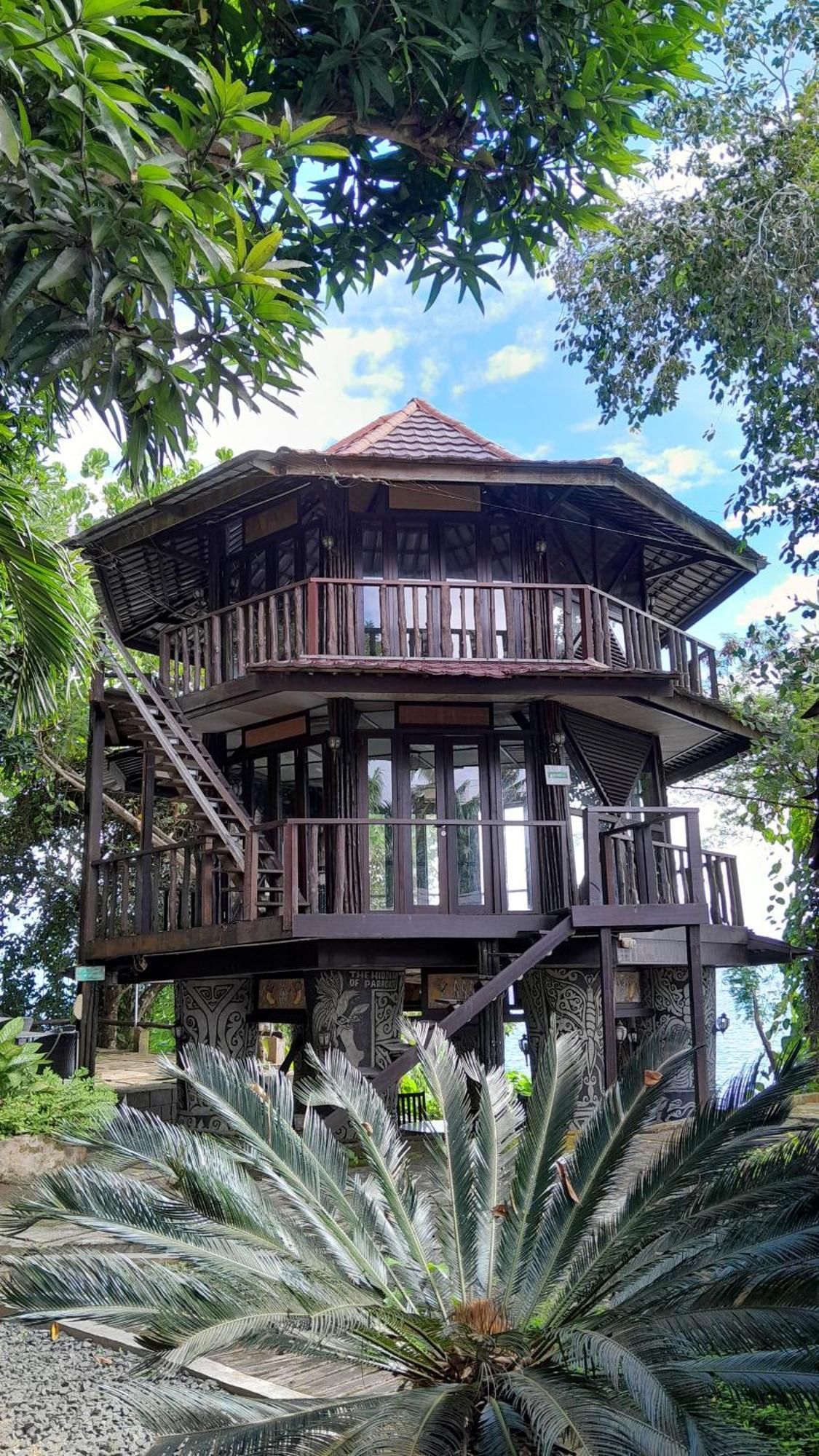 Kasuari Valley Beach Resort Соронг Экстерьер фото